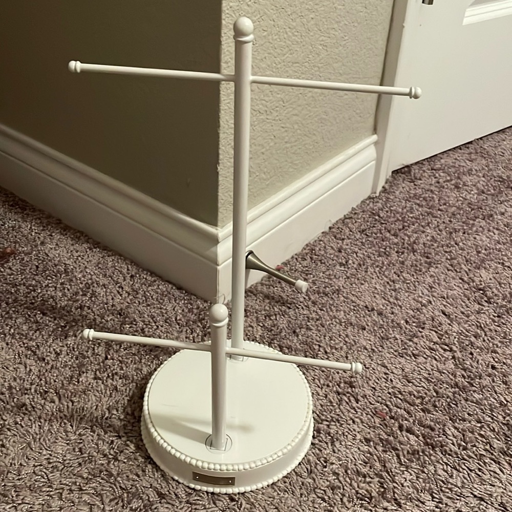 Jewelry Holder